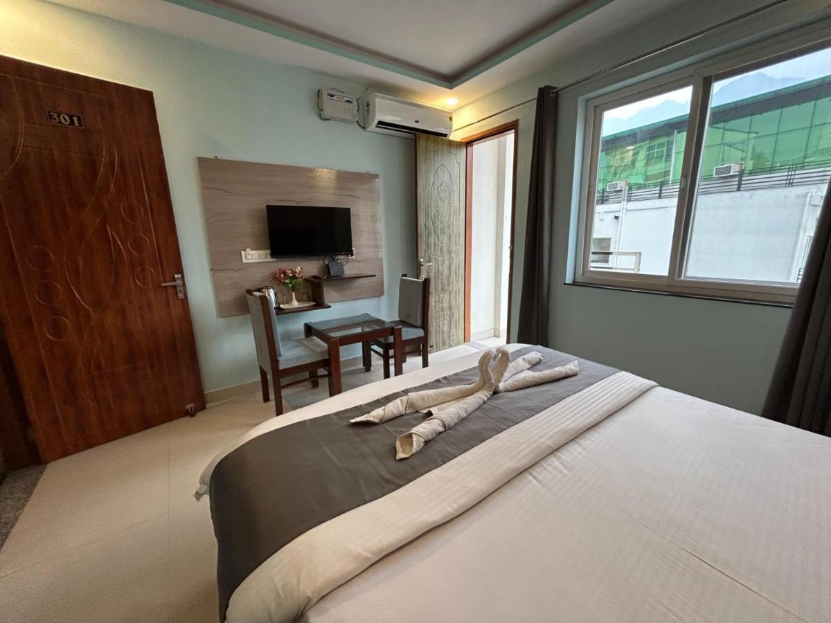Hotel Kaanha Residency Inn By Shree Krishna Hospitality Rishīkesh 外观 照片
